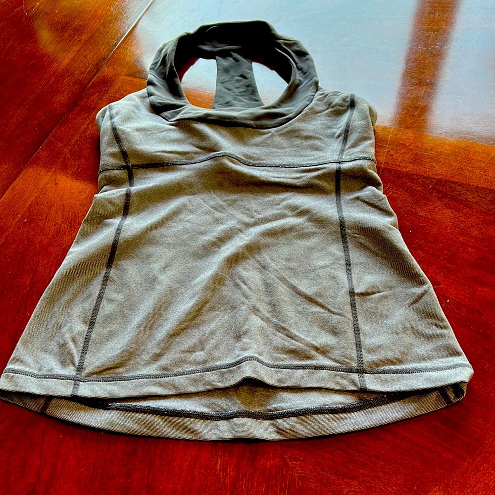Lululemon, tank top with built-in bra, gray, size small